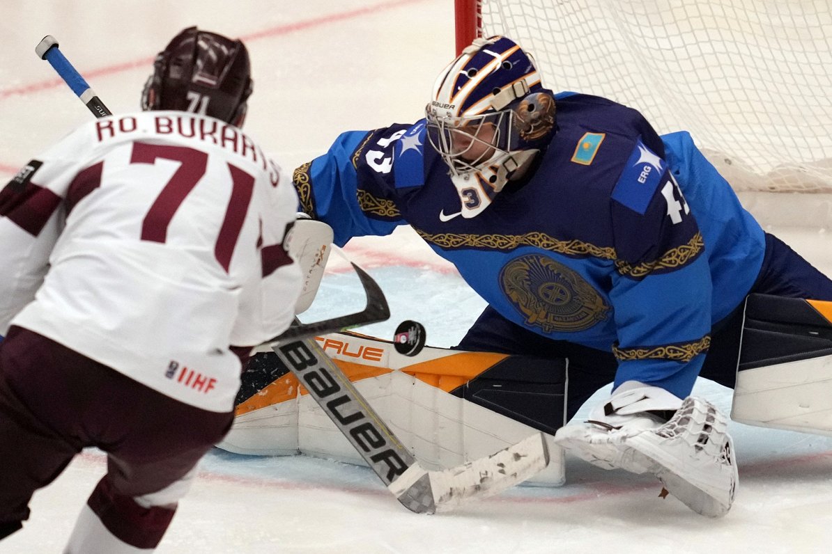 Latvian team beats Kazakhstan in World Hockey Championship | The Baltic ...